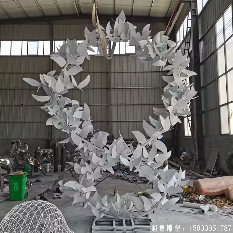 不銹鋼群鴿子雕塑 抽象鴿子景觀雕塑