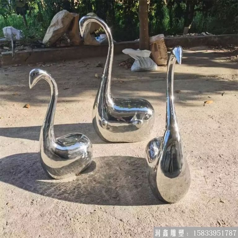 不銹鋼抽象動物鏡面雕塑 廠家加工